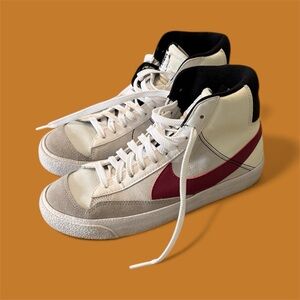 Nike boys5 blazer mid